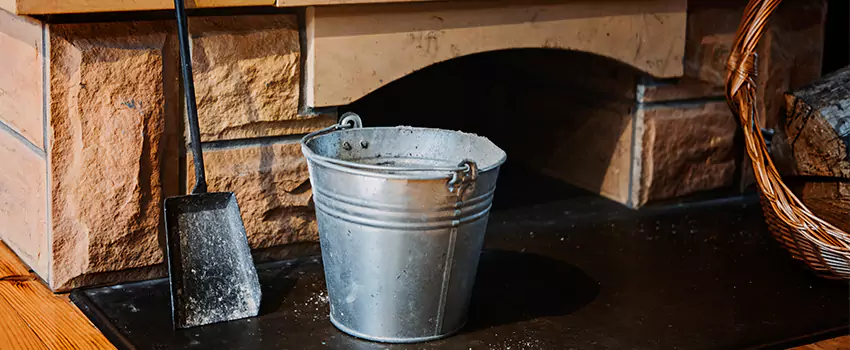 Clean The Fireplace Mantle And Hearth in St. Cloud, Florida
